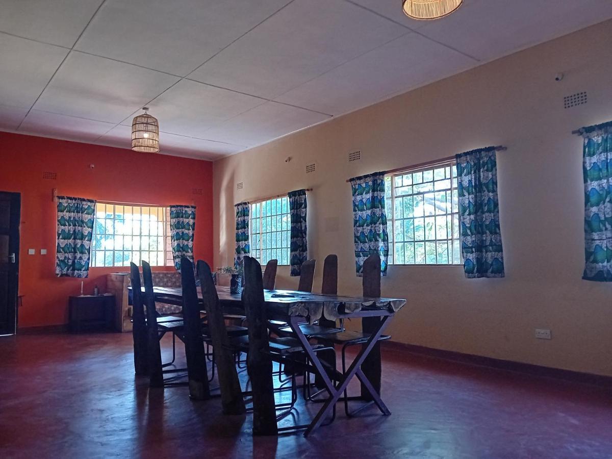 Blend Lodge And Kitchen - Pakachere Zomba Екстериор снимка